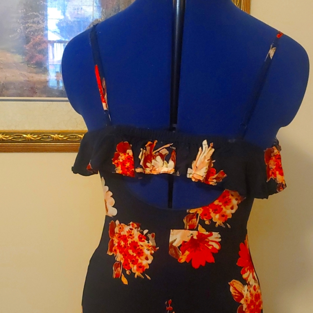 Beautiful summer dress - Picture 6 of 6